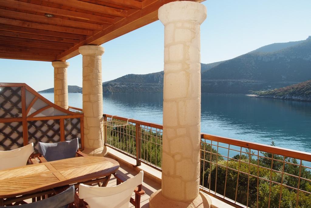 Secret Arcadia Bay - Maisonette Breathtaking Sea & Mountain View-Just On The Beach Agios Andreas  Dış mekan fotoğraf